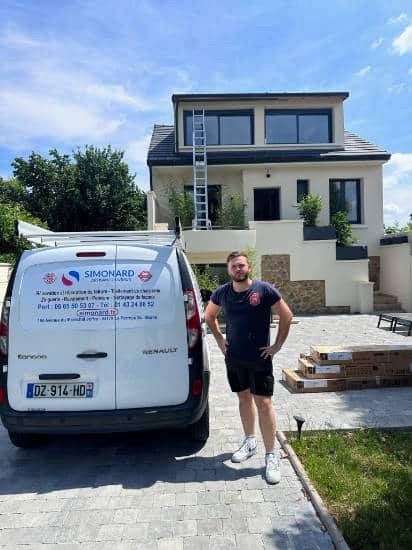 Rénovation de toiture en cours à Neuilly-sur-Marne avec les toitures de Jacques